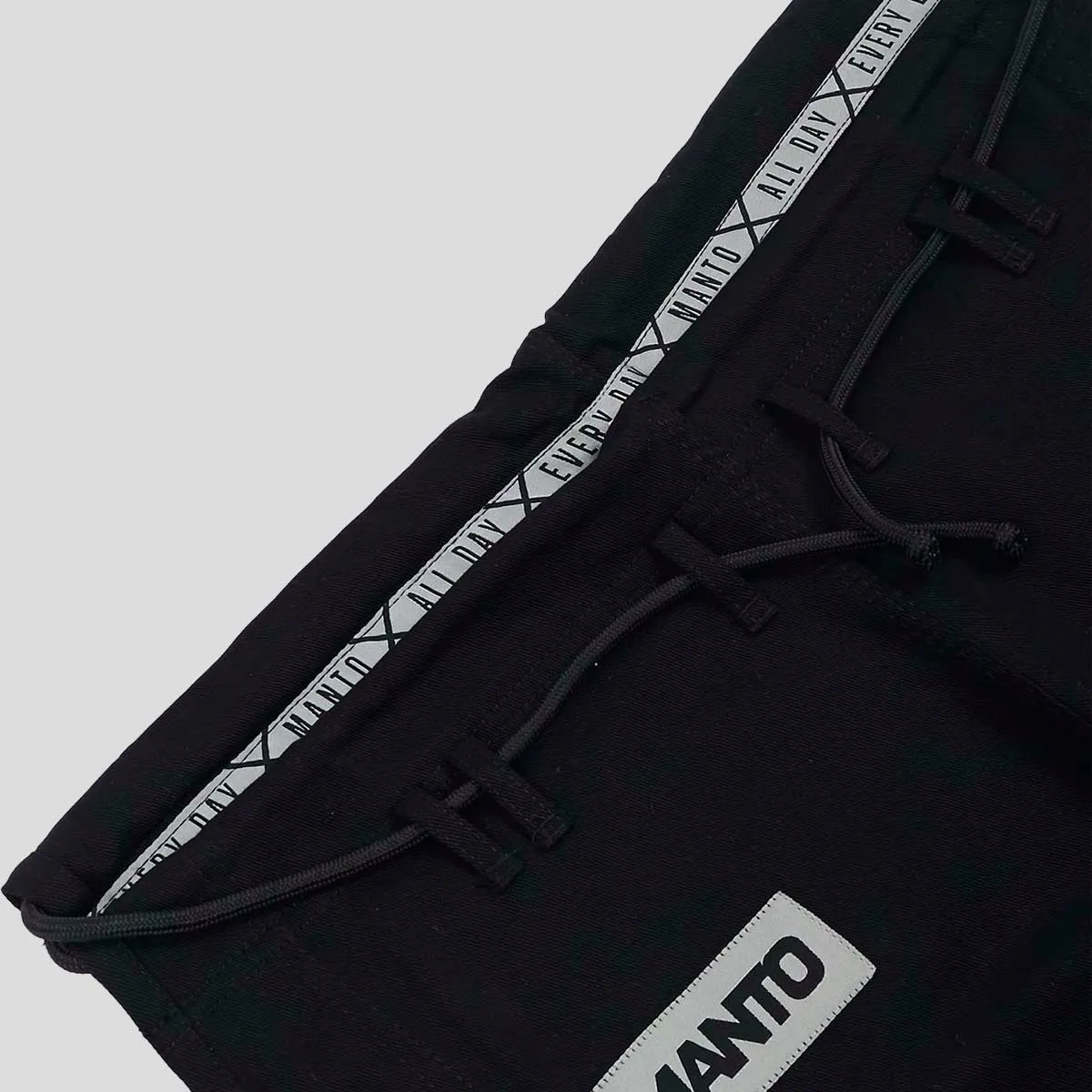 Manto X4 BJJ Gi Black